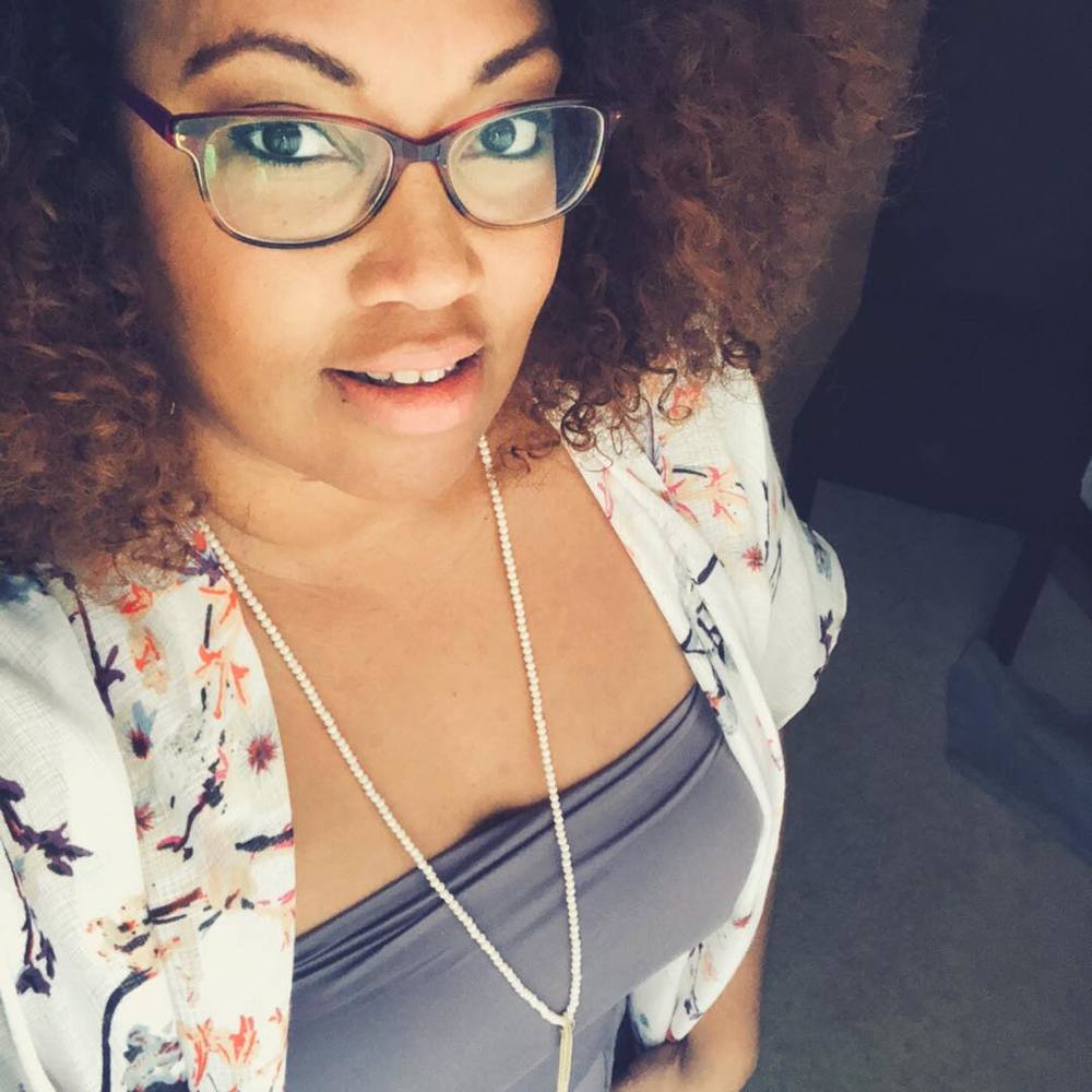 Meet your Posher, Kalysa